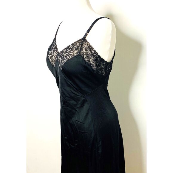 VTG 1960s Van Raalte Black Full Slip Lace Nylon Under Garment Made in USA Sz 36 - Picture 3 of 6